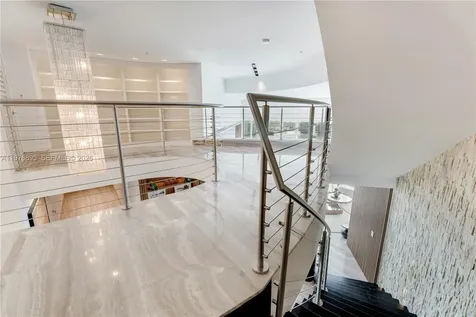 18201 E Collins Avenue Sunny Isles Beach FL 33160