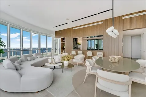 18201 E Collins Avenue Sunny Isles Beach FL 33160