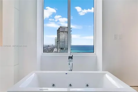 18201 E Collins Avenue Sunny Isles Beach FL 33160