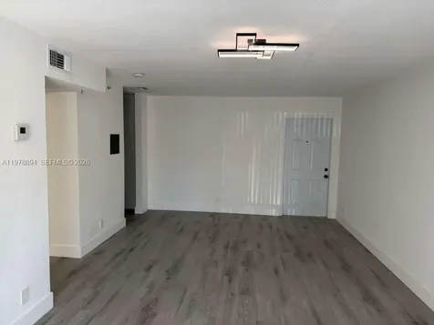 4271 NW 5th Street Plantation FL 33317