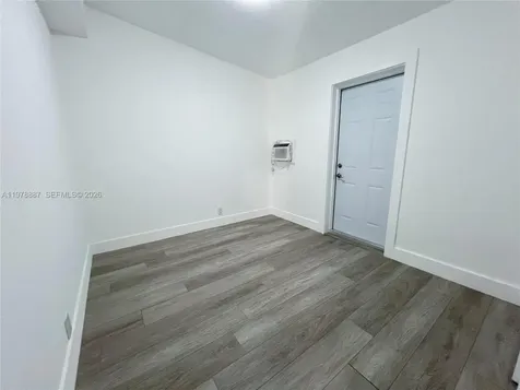 10090 W Fern Street Miami FL 33157