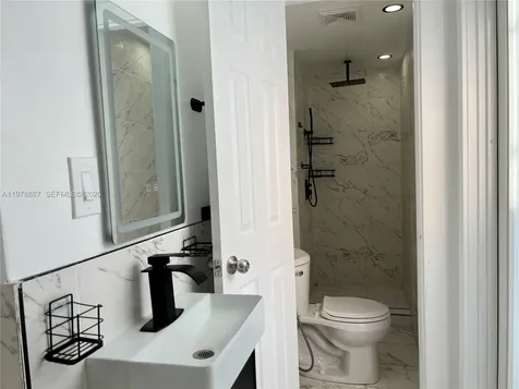 10090 W Fern Street Miami FL 33157