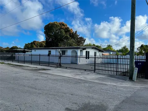10090 W Fern Street Miami FL 33157