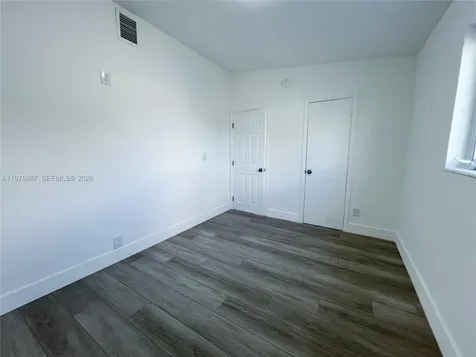 10090 W Fern Street Miami FL 33157