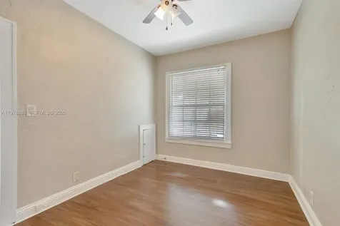 630 33rd Street West Palm Beach FL 33407