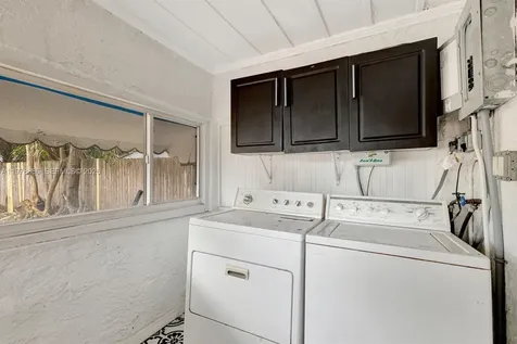 630 33rd Street West Palm Beach FL 33407