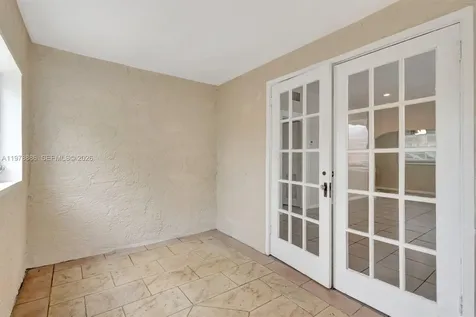 630 33rd Street West Palm Beach FL 33407