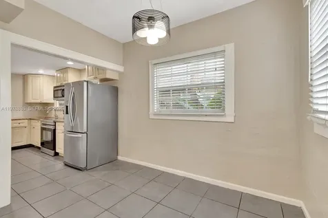 630 33rd Street West Palm Beach FL 33407