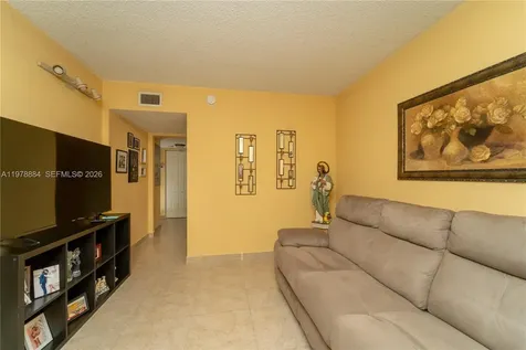 5900 SW 127th Avenue Miami FL 33183