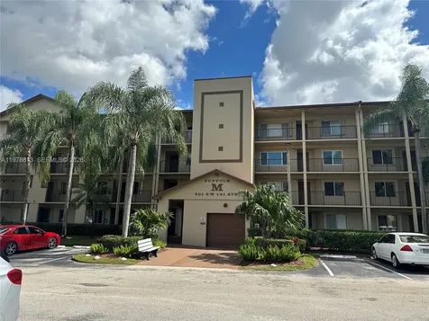901 SW 141st Avenue Pembroke Pines FL 33027