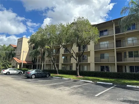 901 SW 141st Avenue Pembroke Pines FL 33027