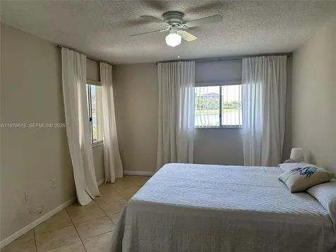 901 SW 141st Avenue Pembroke Pines FL 33027
