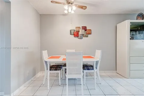 800 SW 10th Terrace Hallandale Beach FL 33009