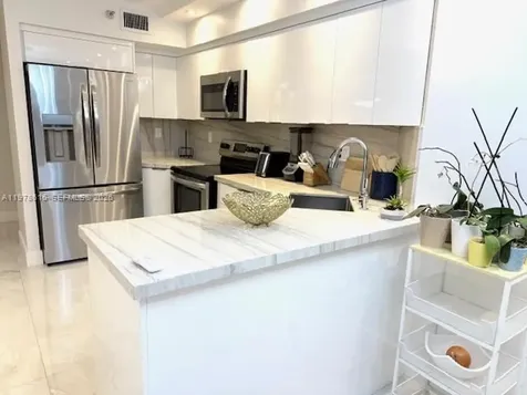 3530 Mystic Pointe Drive Aventura FL 33180