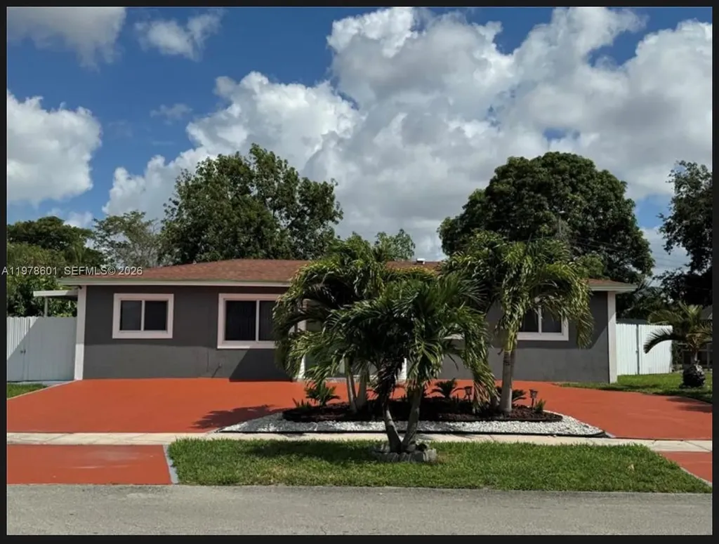 6471 SW 27th Street Miramar FL 33023