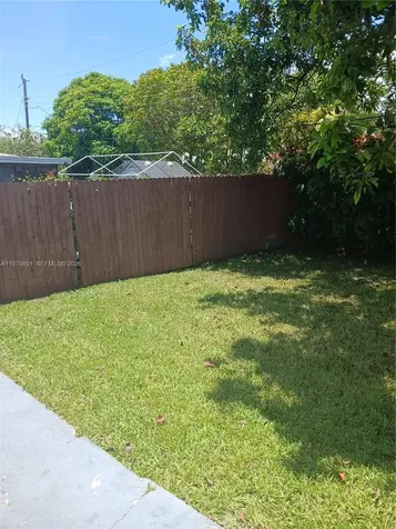 6471 SW 27th Street Miramar FL 33023