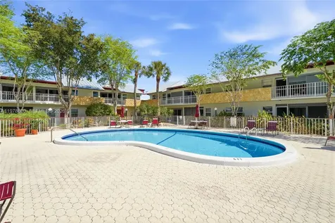 860 SE 6th Avenue Deerfield Beach FL 33441