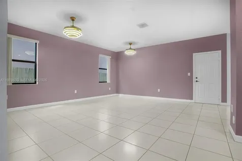 25341 SW 117th. Avenue Homestead FL 33032