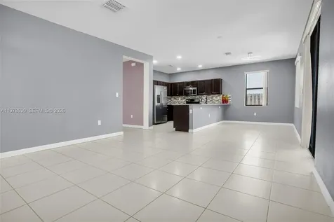 25341 SW 117th. Avenue Homestead FL 33032
