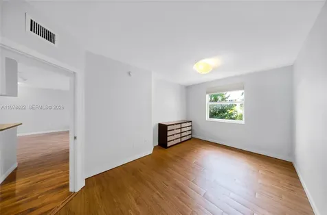 17125 N Bay Road Sunny Isles Beach FL 33160