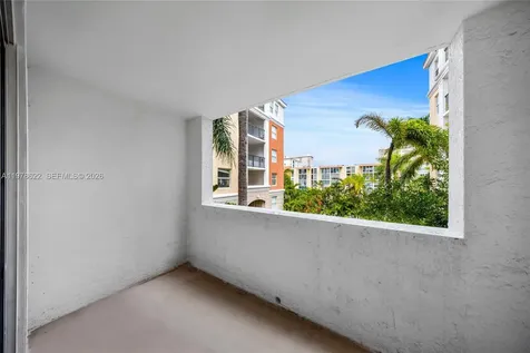 17125 N Bay Road Sunny Isles Beach FL 33160
