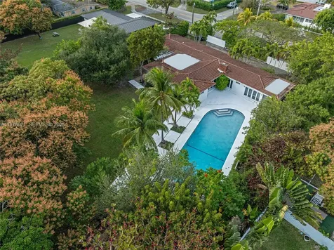 5714 SW 80th Street South Miami FL 33143