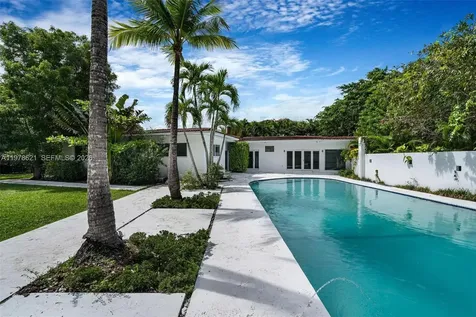 5714 SW 80th Street South Miami FL 33143