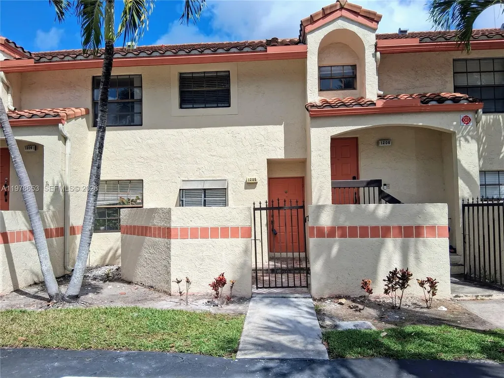 1205 Congressional Way Deerfield Beach FL 33442