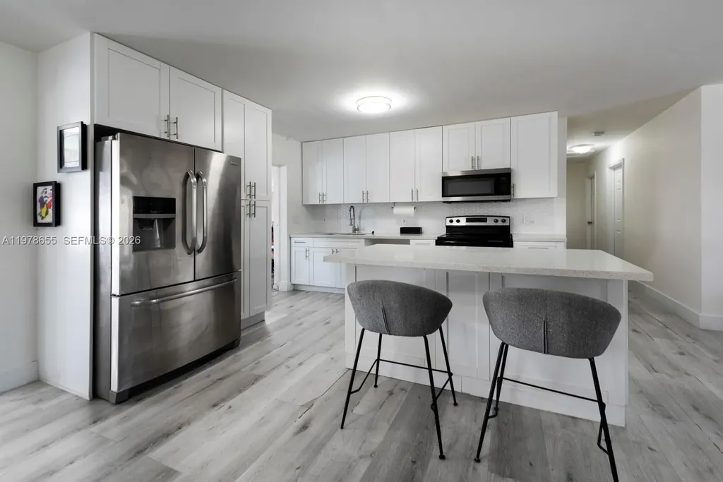 350 SW 30th Terrace Fort Lauderdale FL 33312