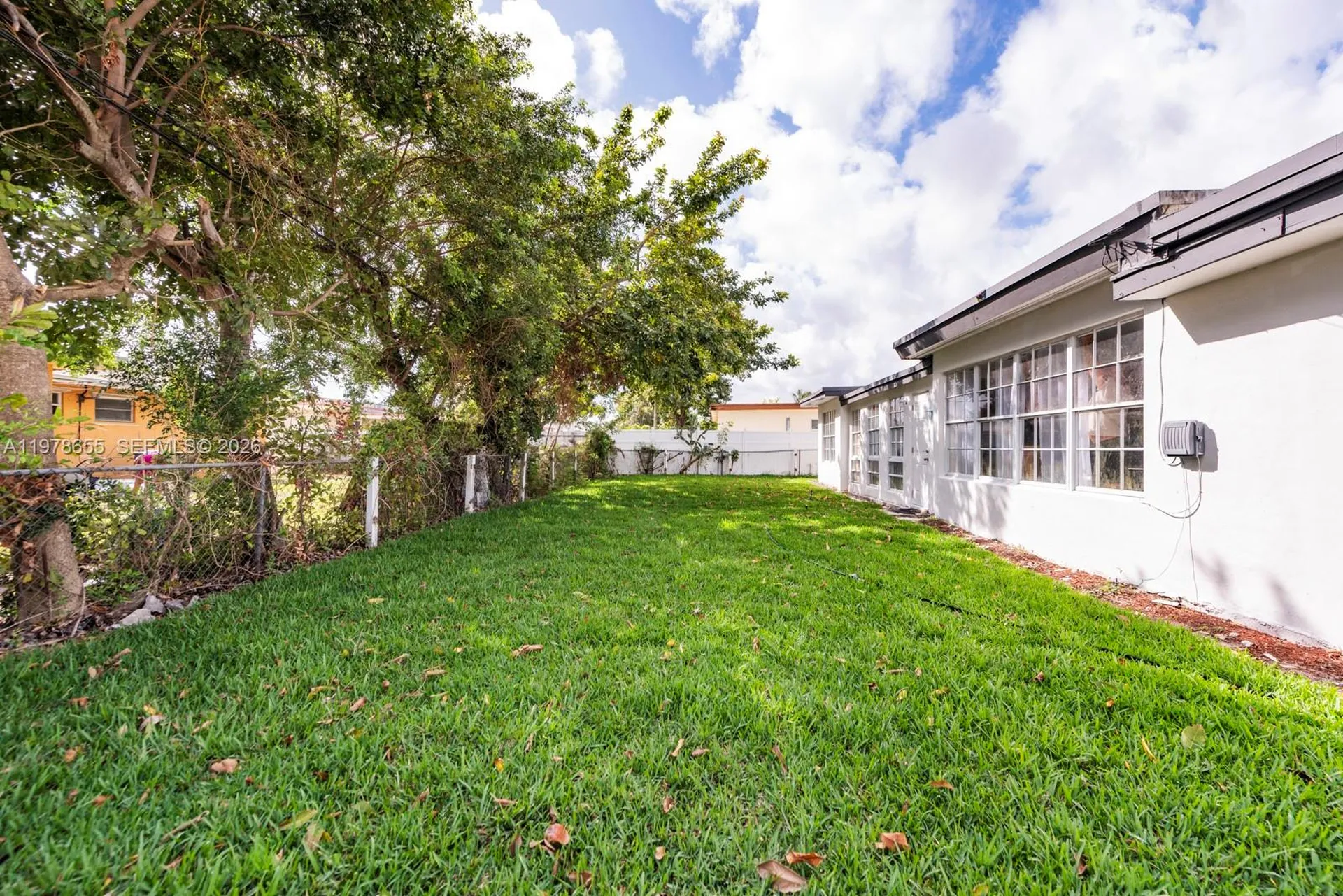 350 SW 30th Terrace Fort Lauderdale FL 33312