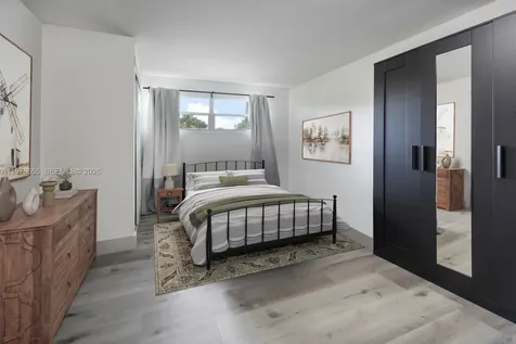 350 SW 30th Terrace Fort Lauderdale FL 33312