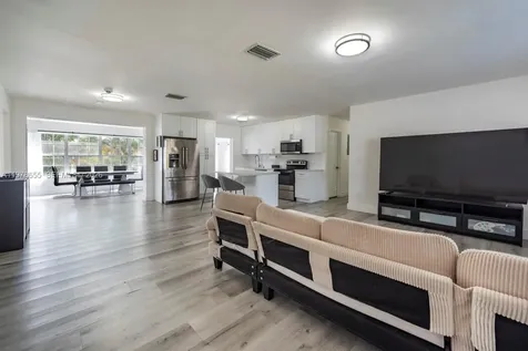 350 SW 30th Terrace Fort Lauderdale FL 33312
