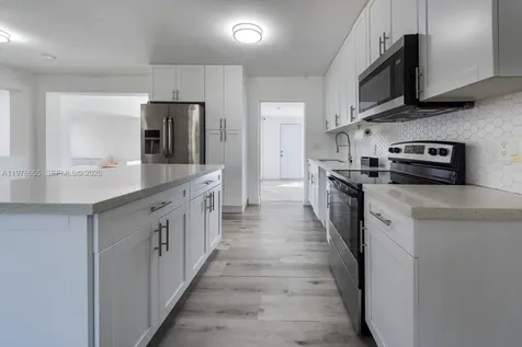 350 SW 30th Terrace Fort Lauderdale FL 33312