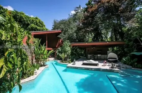 4895 SW 88th Street Miami FL 33156