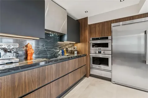 19667 Turnberry Way Aventura FL 33180