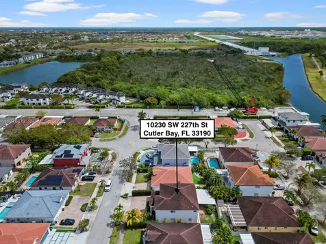 10230 SW 227th Street Cutler Bay FL 33190