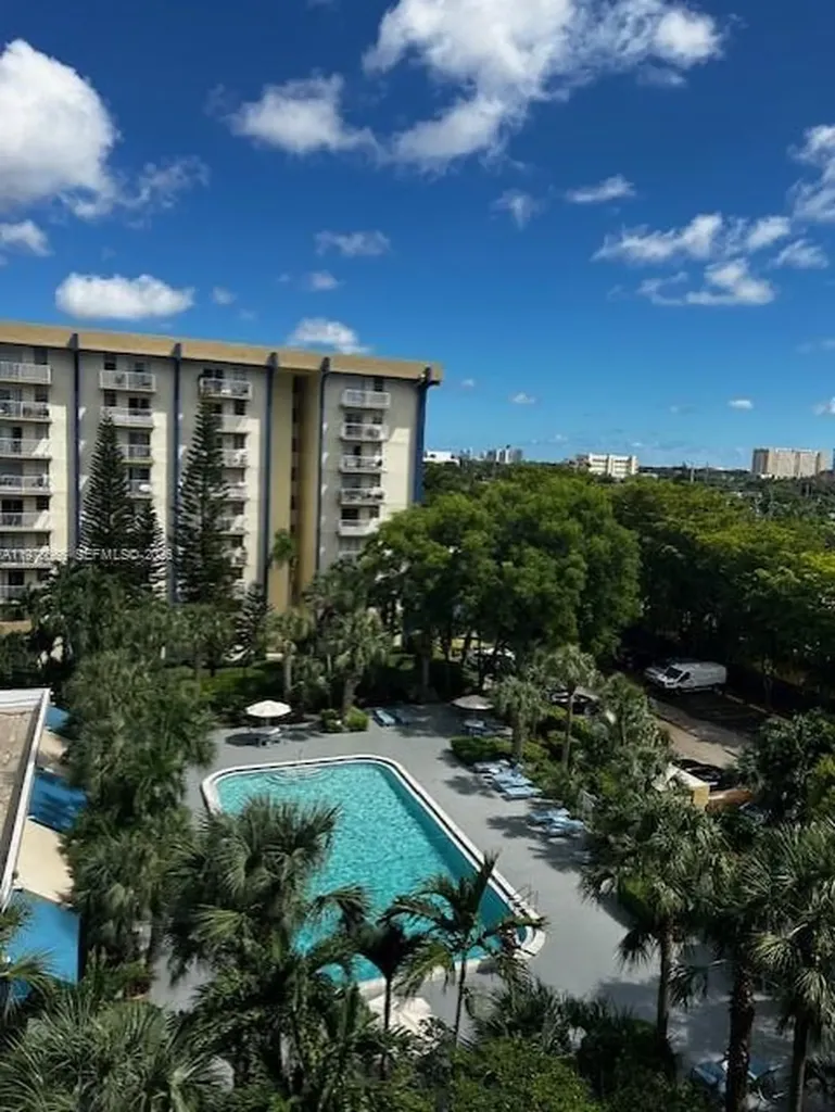 801 NW 47th Avenue Miami FL 33126