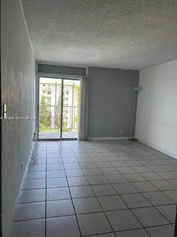 801 NW 47th Avenue Miami FL 33126
