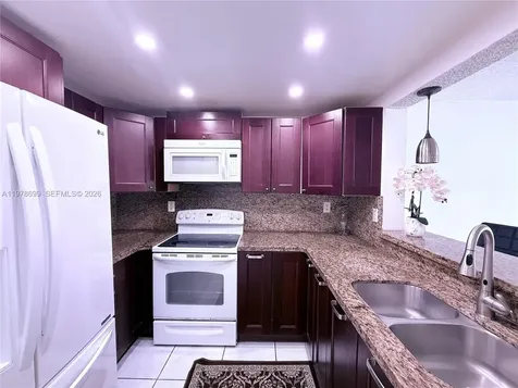 15470 SW 82nd Lane Miami FL 33193