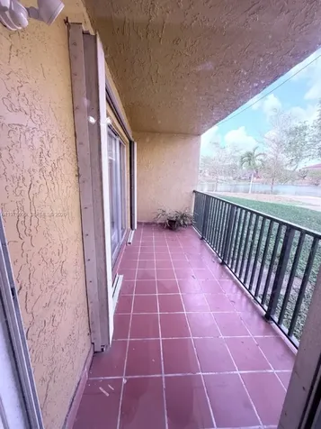 15470 SW 82nd Lane Miami FL 33193
