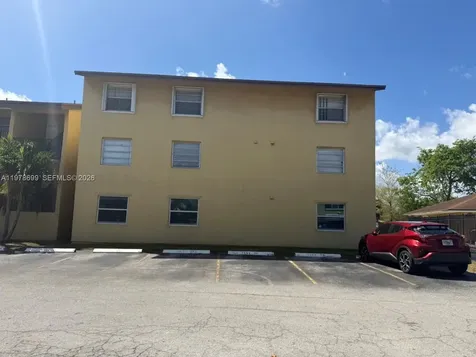15470 SW 82nd Lane Miami FL 33193
