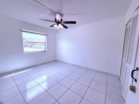 15470 SW 82nd Lane Miami FL 33193