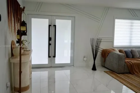 9351 SW 88th Terrace Miami FL 33176