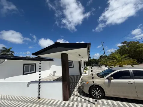 9351 SW 88th Terrace Miami FL 33176