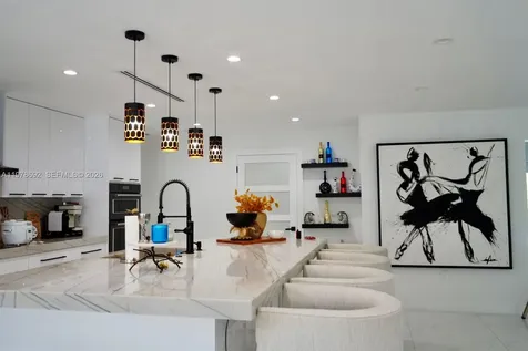 9351 SW 88th Terrace Miami FL 33176