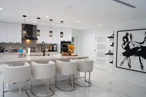 9351 SW 88th Terrace Miami FL 33176