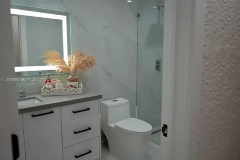 9351 SW 88th Terrace Miami FL 33176