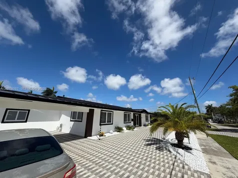 9351 SW 88th Terrace Miami FL 33176