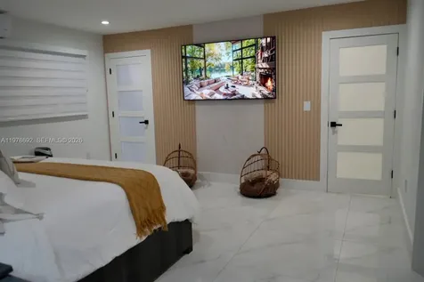 9351 SW 88th Terrace Miami FL 33176