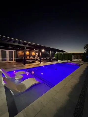 9351 SW 88th Terrace Miami FL 33176